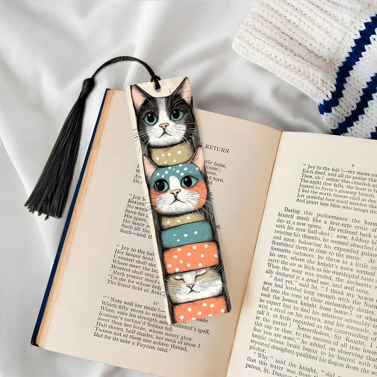 ColorFlow | Stacked Cats Metal Bookmark Quirky Retro Feline Illustration Playful Kitty Art Double Sided Design | Optional Personalization