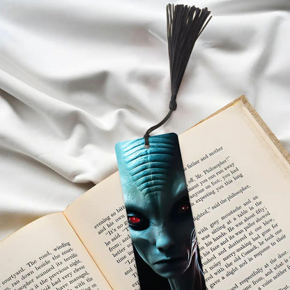ColorFlow | Red Eye Alien Metal Bookmark Sci Fi Extraterrestrial Dark Creature Futuristic Design Art Style | Optional Personalization