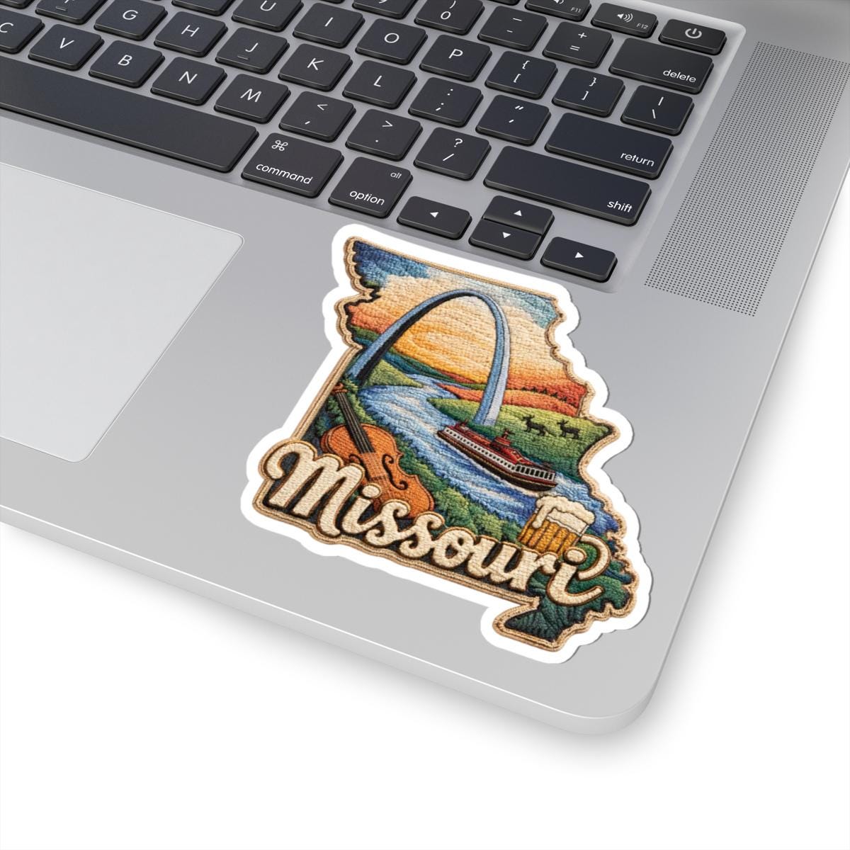 ColorFlow | Missouri Heartland Tribute Vinyl Sticker | River Arch Music and Americana Landscape Art